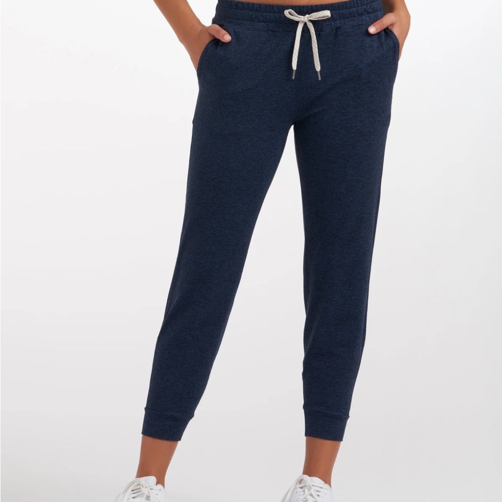 Women’s Vuori Performance Jogger, Navy, Small